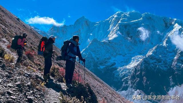 50岁以上的人别再做五种运动了对膝盖的伤害真的很大(图1)