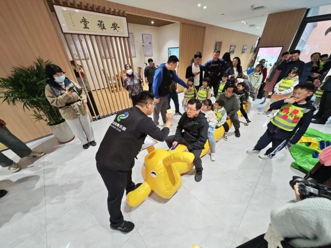 开元棋盘打造全民体育盛宴烟台市第四届社区运动会盛大启动(图4)